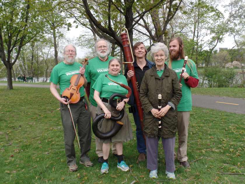 [Ishmael, Paul, Laura, Robin, Priscilla, Stuart]